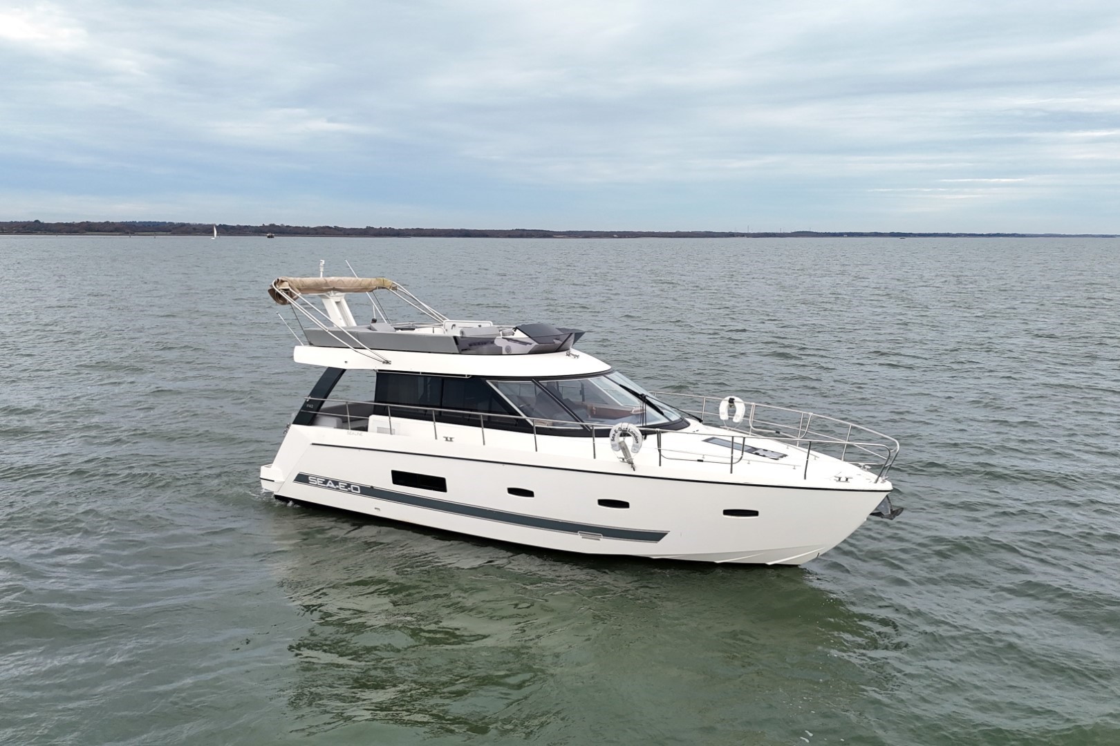 Sealine F42 te koop