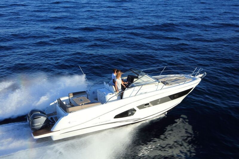  Jeanneau Cap Camarat 10.5 WA - Series 2