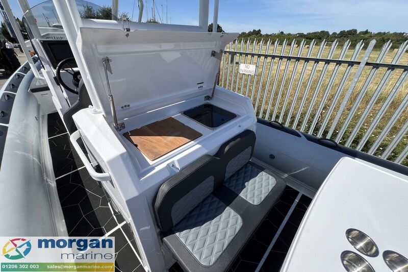  Highfield Sport 900