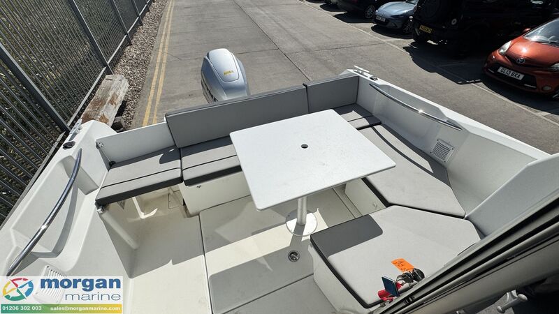  Jeanneau  Merry Fisher 605
