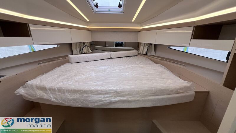  Jeanneau NC 37