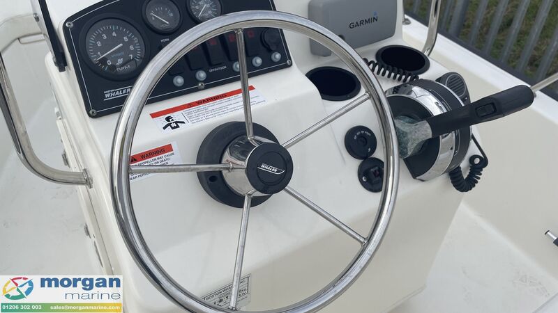  Boston Whaler  170 Montauk 