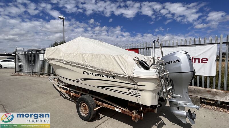  Jeanneau  Cap Camarat 5.5 Centre Console Series 2