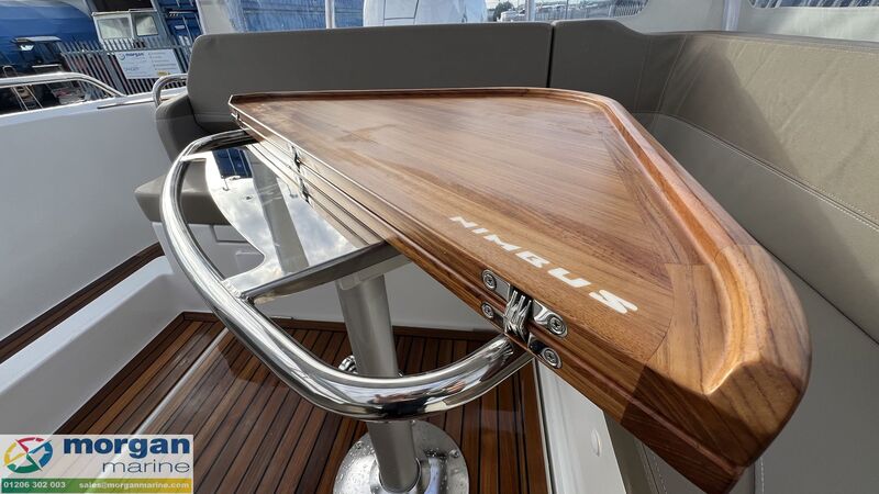  Nimbus Weekender 9 (W9)