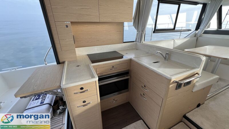  Beneteau Swift Trawler 41 Fly