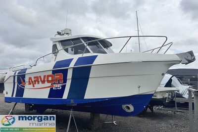 Arvor  25
