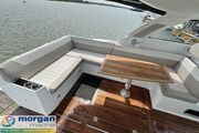Jeanneau Leader 40 - cockpit seating Jeanneau Leader 40 
