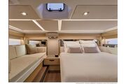  Jeanneau DB 43 Inboard