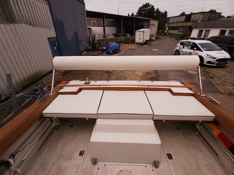 Celebrity 2300 FH msp629331 7 Celebrity Boats Celebrity 2300 Fish Hawk