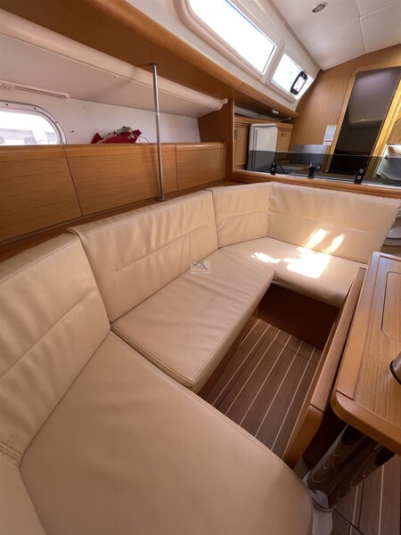 JSO 36i_ 12 Jeanneau SUN ODYSSEY 36i