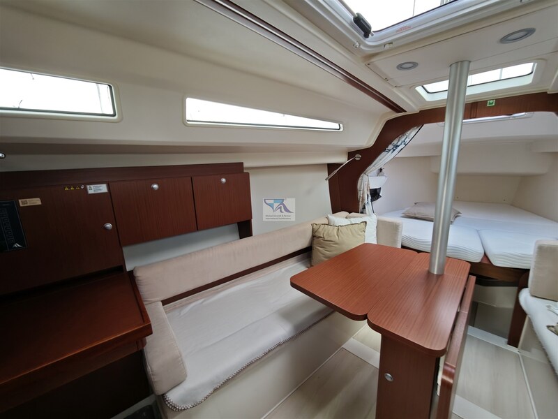 Hanse 315  11 Hanse Hanse 315
