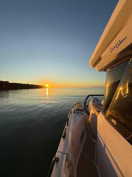 IMG-20251201-WA0016 Axopar 45 Cross Cabin