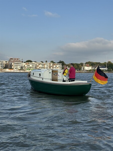 Tuck 22 26 Yachtwerft Hamburg GmbH Elektro Tuckerboot 22f