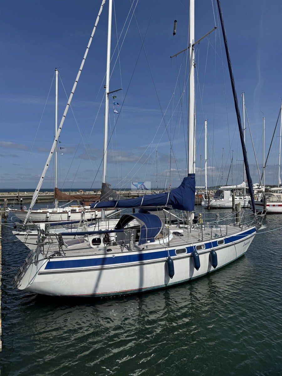 Genzel Werft Phantom 35 te koop