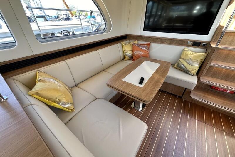 Linssen Grand Sturdy 550 Variotop Linssen Grand Sturdy 550 Variotop