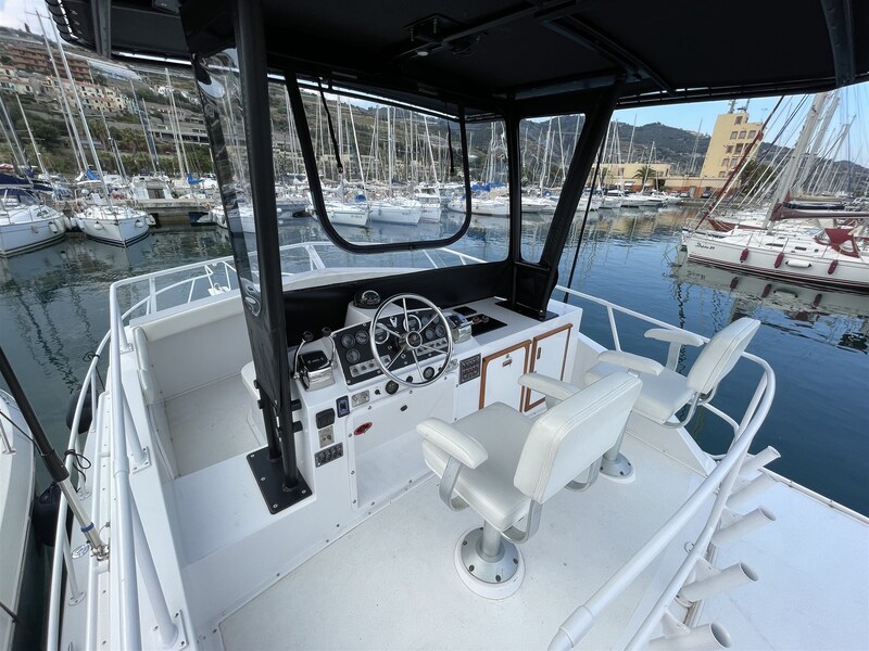 Bertram 33 Sport Fisherman17 Bertram Yacht 33 sport fisherman