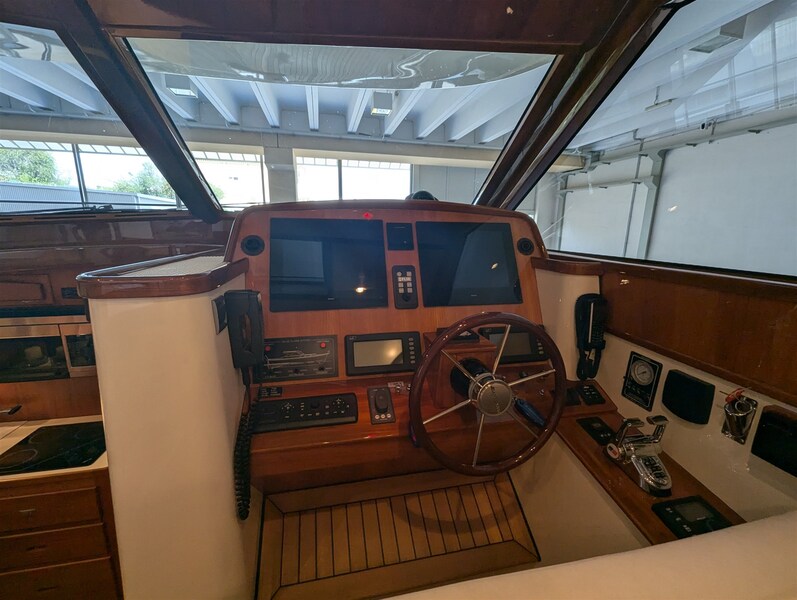 San Juan 48 helm station San Juan Yachts San Juan 48