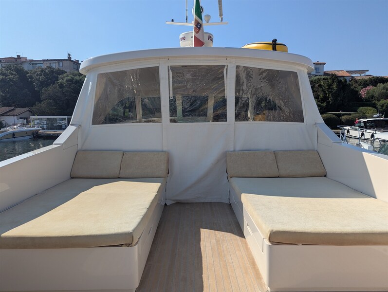 Toy Tender 47 cockpit sunpad Toy Marine TENDER 47