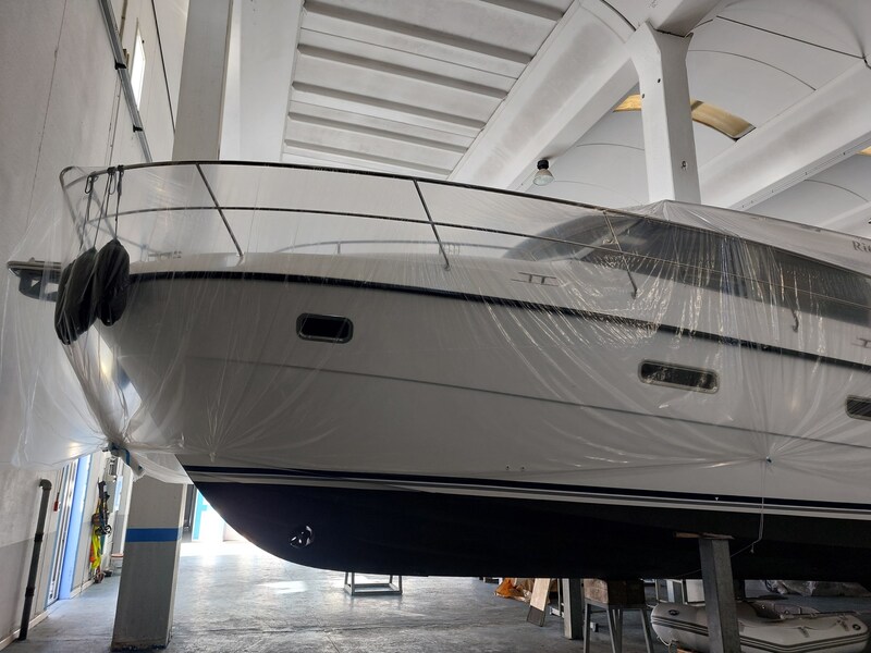 Saga 390 HT.jpg Saga Boats 390 HT