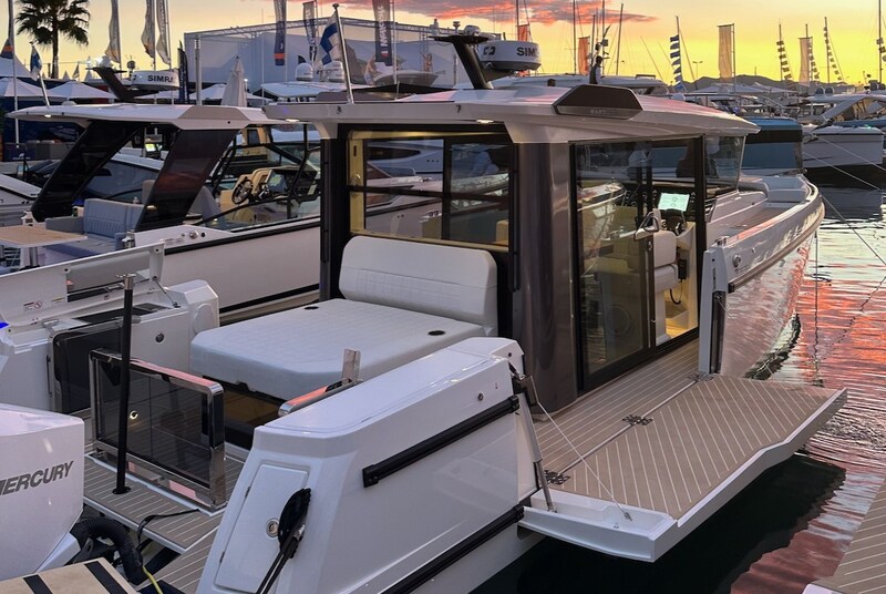 SAXDOR 340 GTWA Terrace Saxdor 340 GTWA