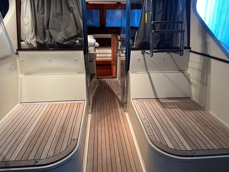Cockpit San Juan Yachts SJ40 FB