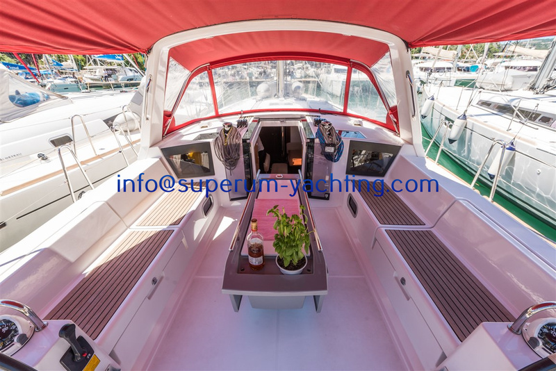 o Beneteau Oceanis 45