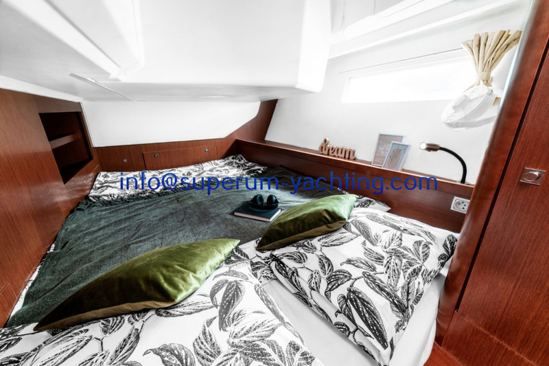 21.-theia-bedroom-2.2-1-1024x682 Beneteau Oceanis 45