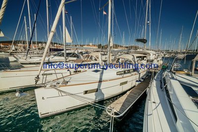 Beneteau Oceanis 38