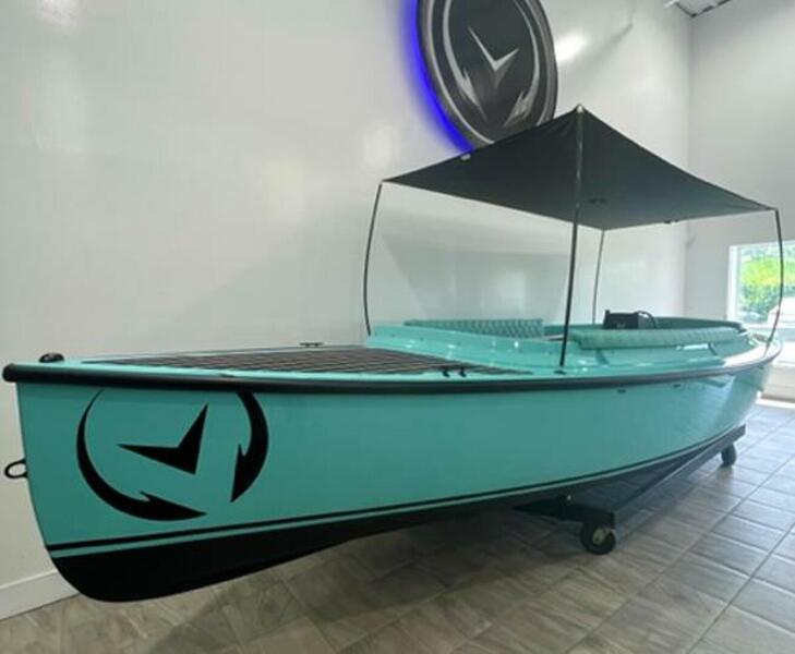  Vision Fantail 217