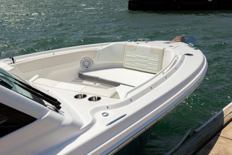  Edgewater 262CX