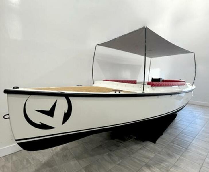  Vision Fantail 217