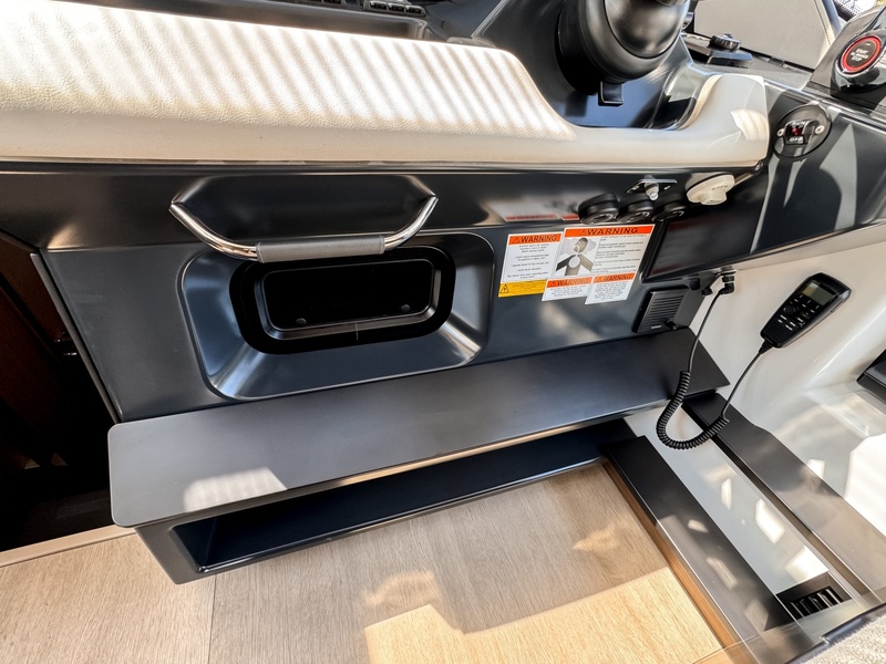  Wellcraft 44 Explorer