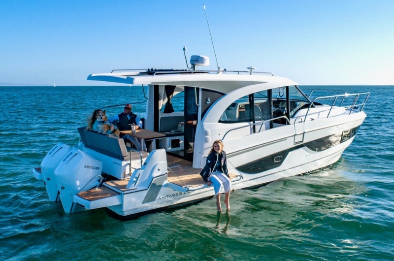  Beneteau Antares 11