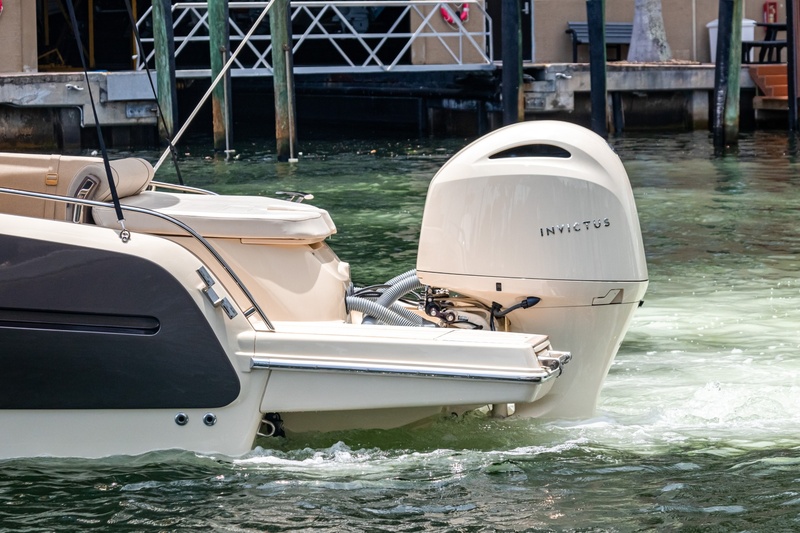  Invictus GT280S