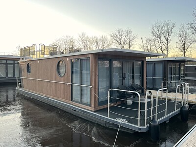 Nordic 40 Met Ligplaats NS 40 Eco 36m2 Houseboat