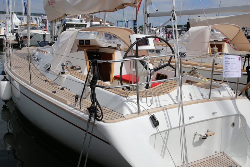 Faurby 363 E Ancora boot show 2017