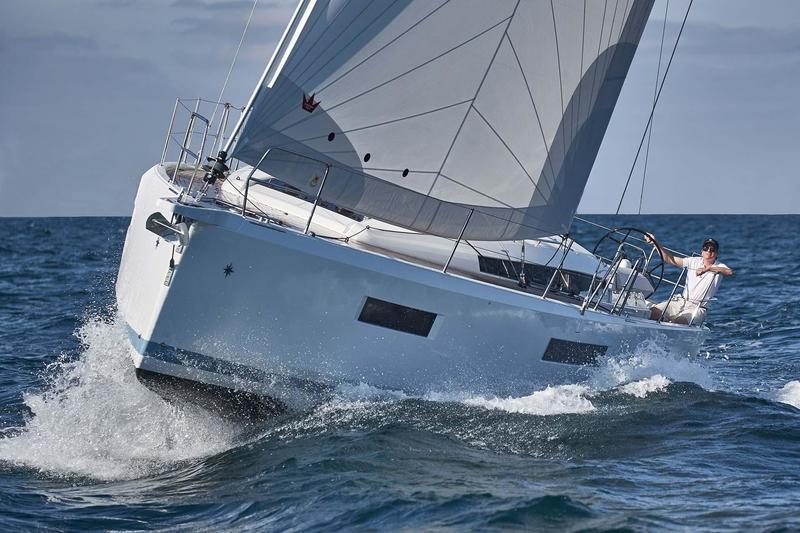SUN ODYSSEY 440 Jeanneau new sailboats and powerboats for 2018